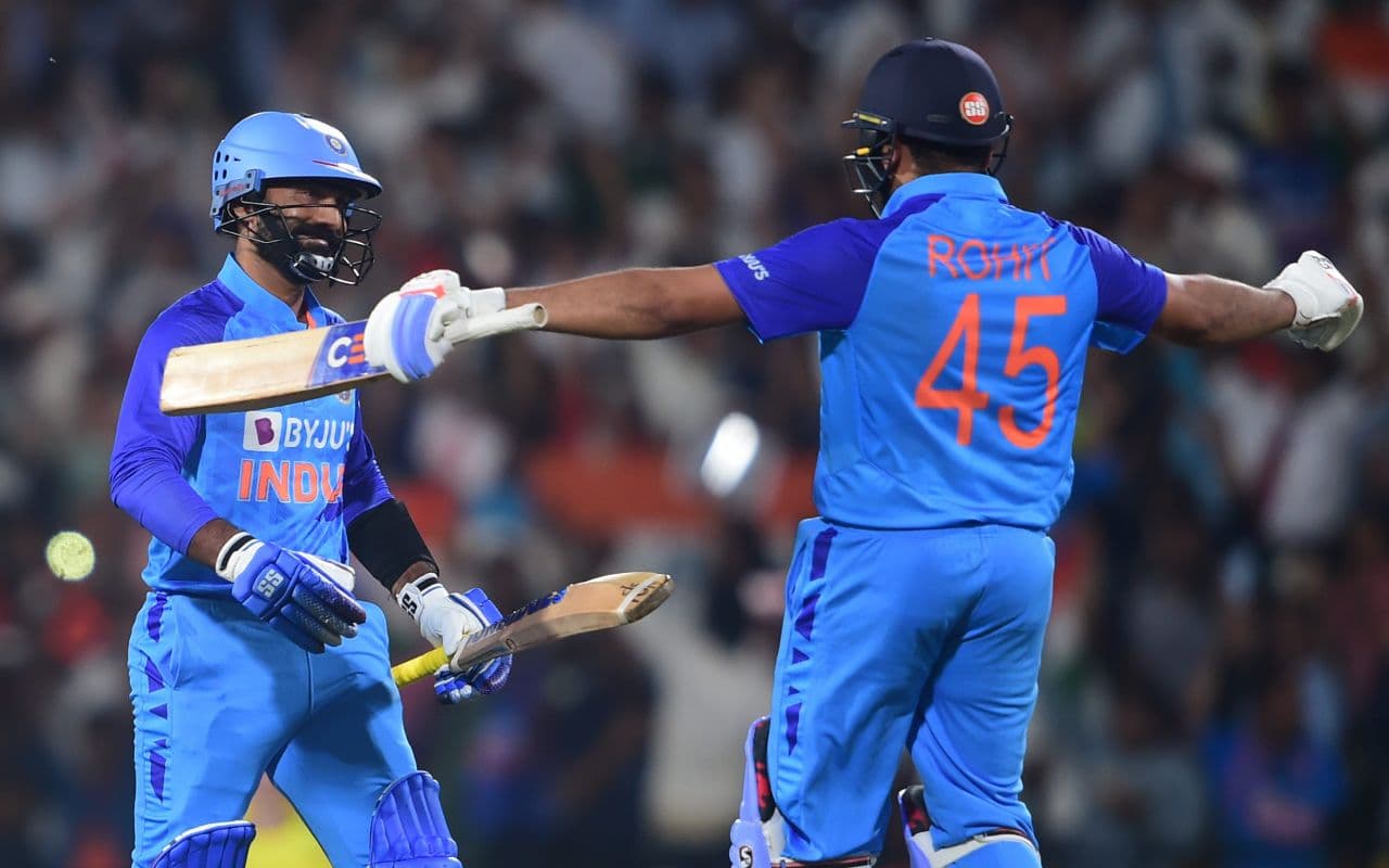 T20 World Cup 2022: दिनेश कार्तिक को अधिक मौका देना चाहते हैं रोहित शर्मा, जानें क्या बोले कप्तान