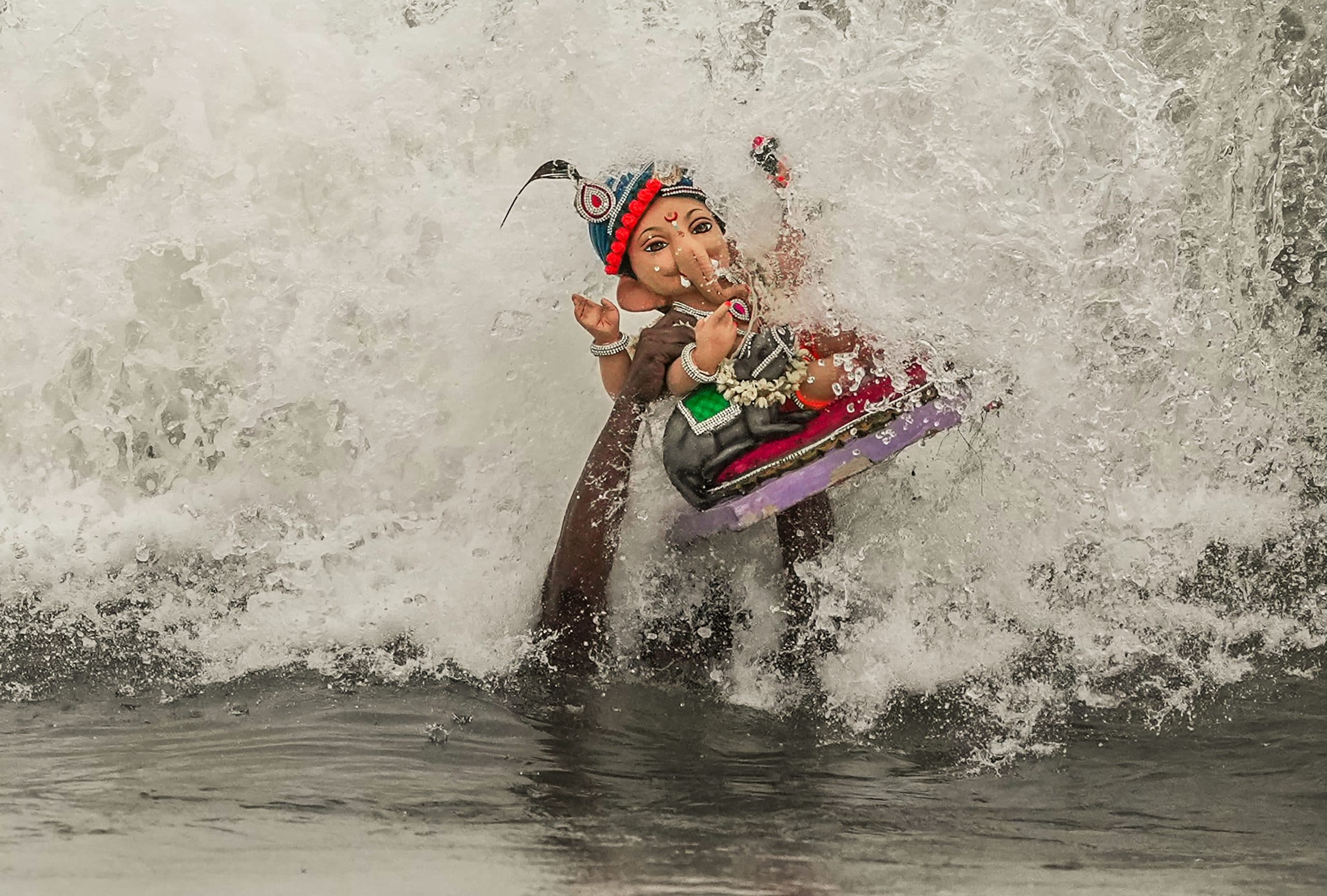 मुंबई में डिजाइनर ने चॉकलेट, मोटे अनाज से तैयार की ‘‘बप्पा’’ की मूर्ति