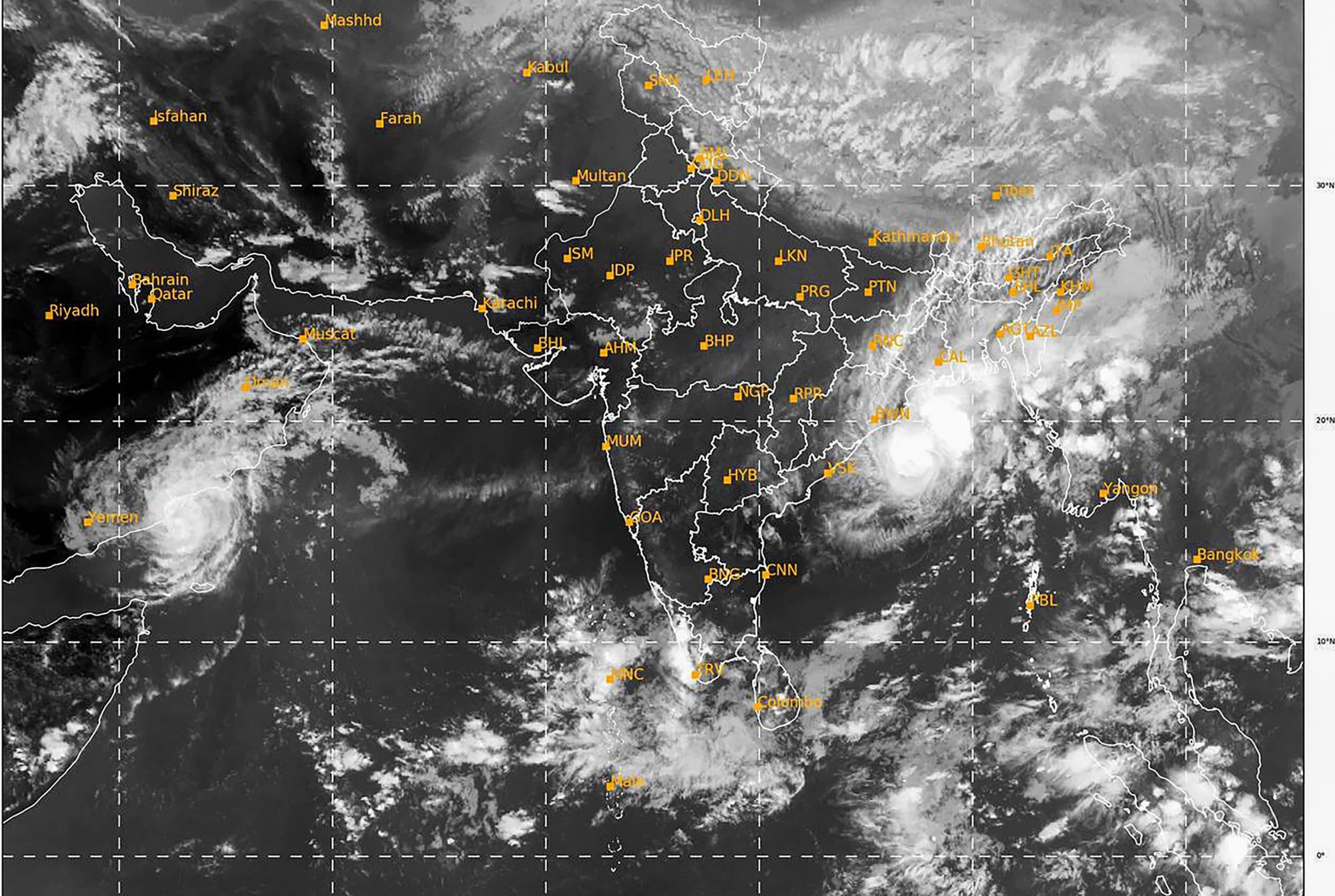 Weather Forecast: चक्रवात फिर लाया बरसात! पांच दिनों का अलर्ट जारी, जानें अपने राज्य का मौसम