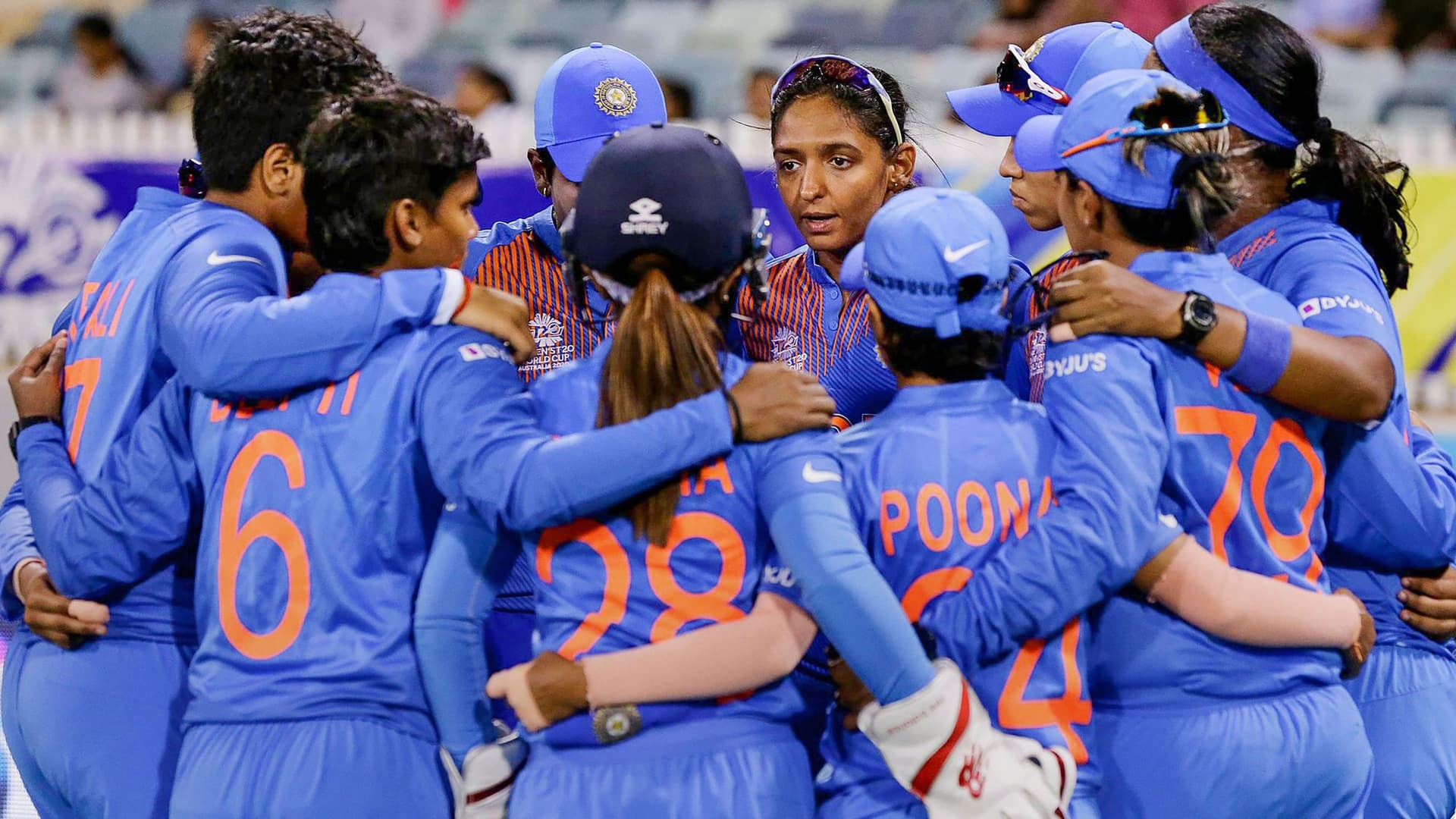 ICC women T-20 World Cup : 5 मार्च को सेमीफाइनल में भारत और इंग्‍लैंड के बीच टक्‍कर