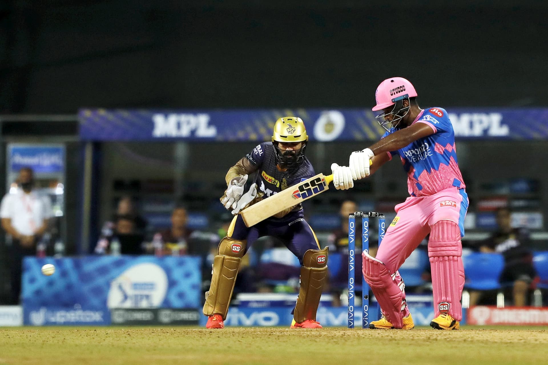 IPL 2021 के सस्पेंड होने के बाद आयी बड़ी खबर, दिल्ली पुलिस ने दो लोगों को किया गिरफ्तार
