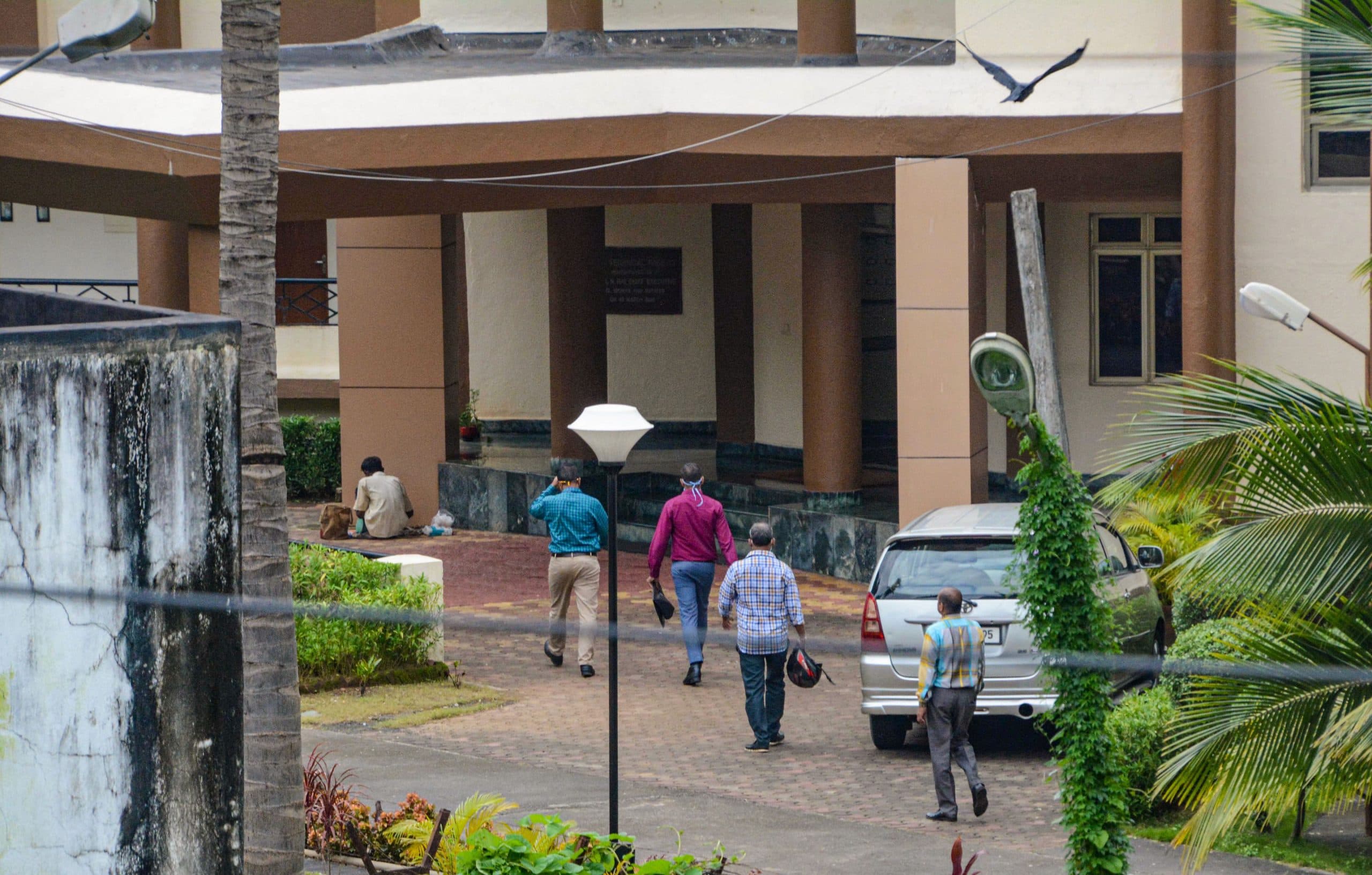 सुशांत सिंह राजपूत केस का ड्रग्स कनेक्शन ? ED ने सीबीआई और नारकोटिक्स को सौंपे रिया चक्रवर्ती के WhatsApp चैट