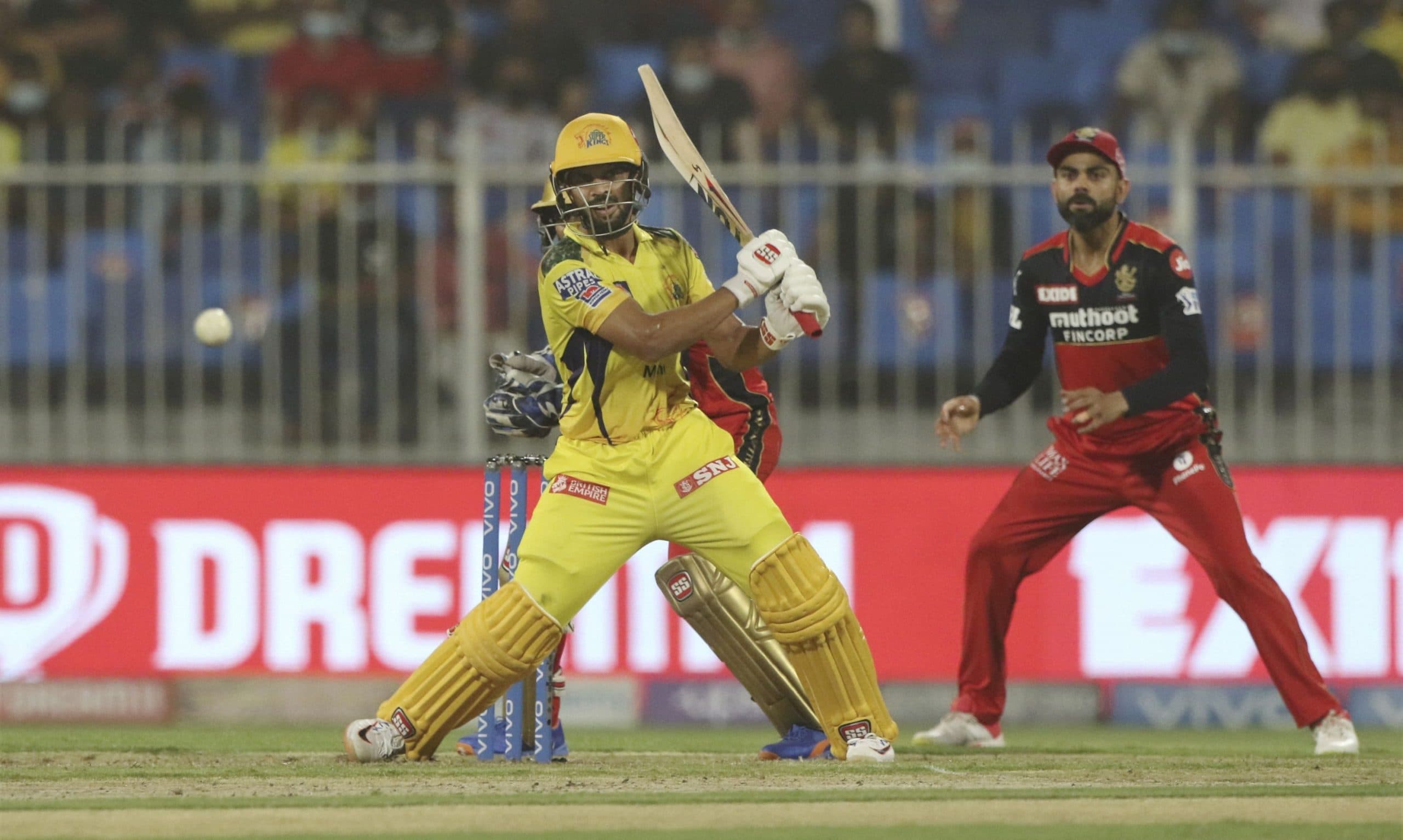 IPL 2021 CSK vs RCB: गायकवाड की फिर विस्फोटक पारी, आरसीबी को हराकर चेन्नई टॉप पर
