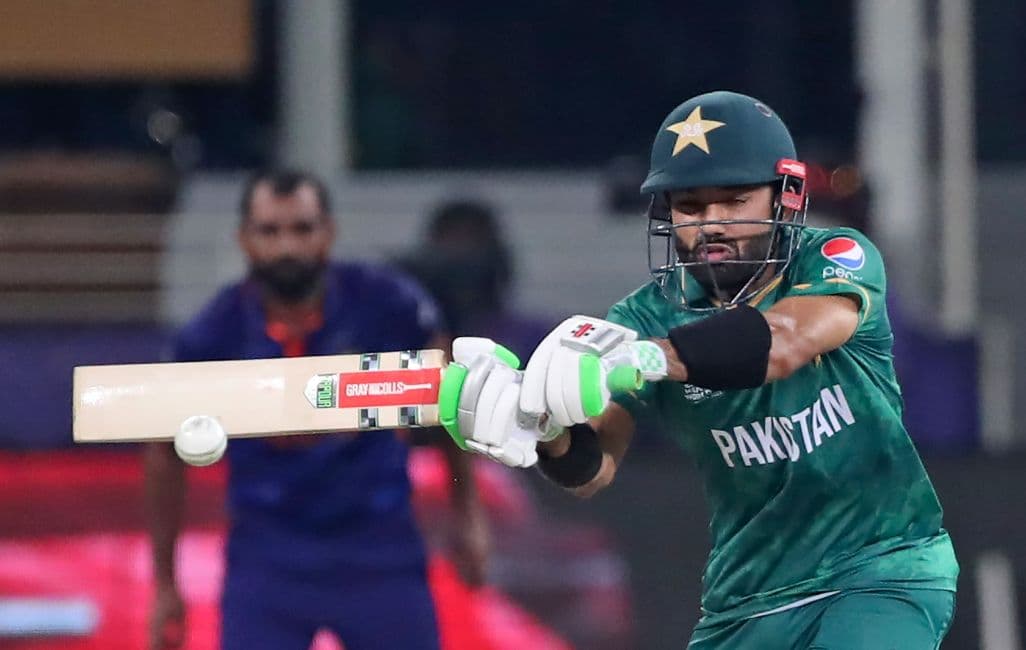 IND vs PAK: पाकिस्तान के केवल तीन खिलाड़ियों से हार गई भारतीय टीम, विराट कोहली भी नहीं कर सके कमाल