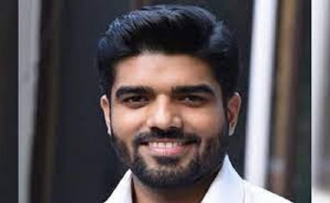 RLJP सांसदों ने पशुपति कुमार पारस में दिखाई आस्था, प्रिंस राज बोले 2024 में एनडीए जीतेगी सभी सीटें RLJP सांसदों ने पशुपति कुमार पारस में दिखाई आस्था, प्रिंस राज बोले 2024 में एनडीए जीतेगी सभी सीटें