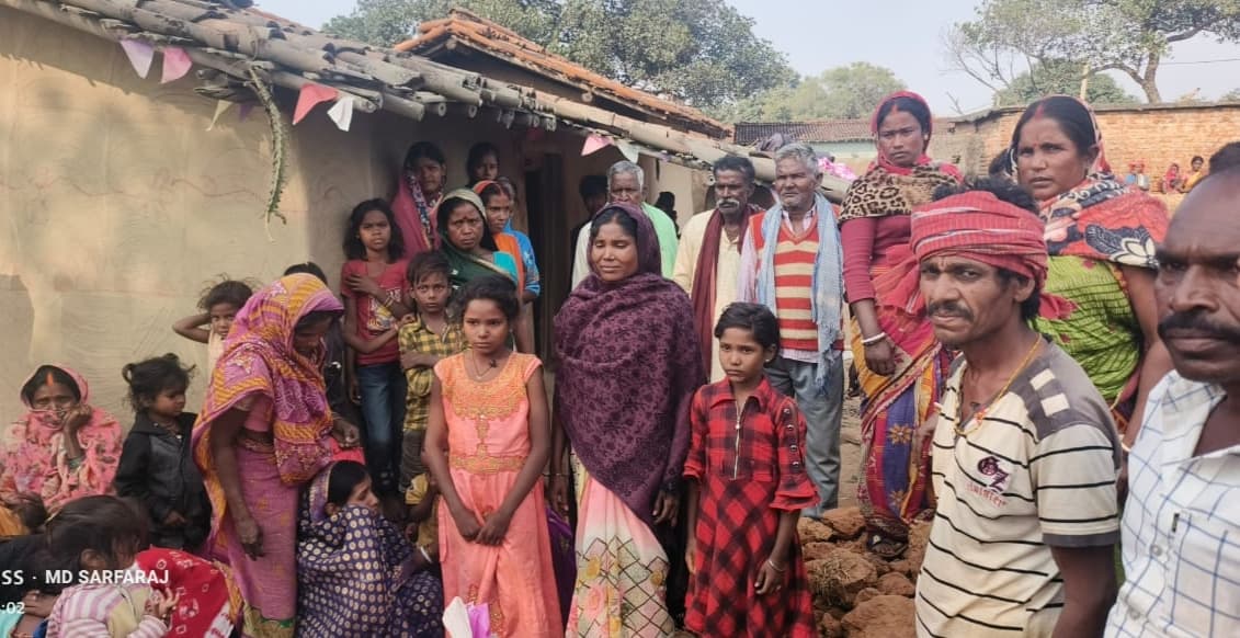 गिरिडीह : सड़क हादसे में बाइक सवार की मौत, दो घायल