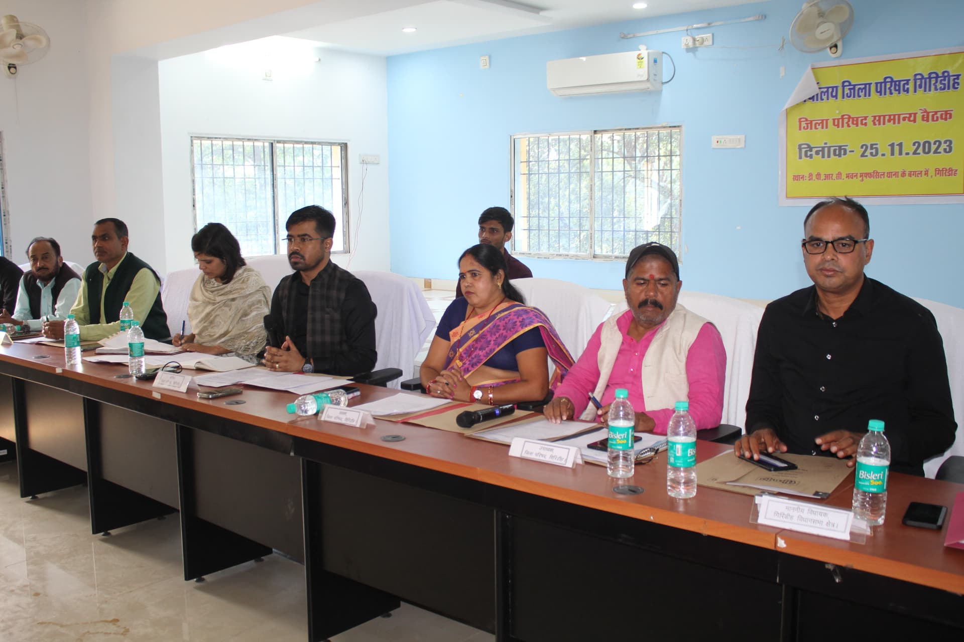 Giridih Good News: आठ करोड़ की लागत से बनेगा जिला परिषद कार्यालय का भवन, मॉडल स्टीमेट मंगाने का प्रस्ताव पारित