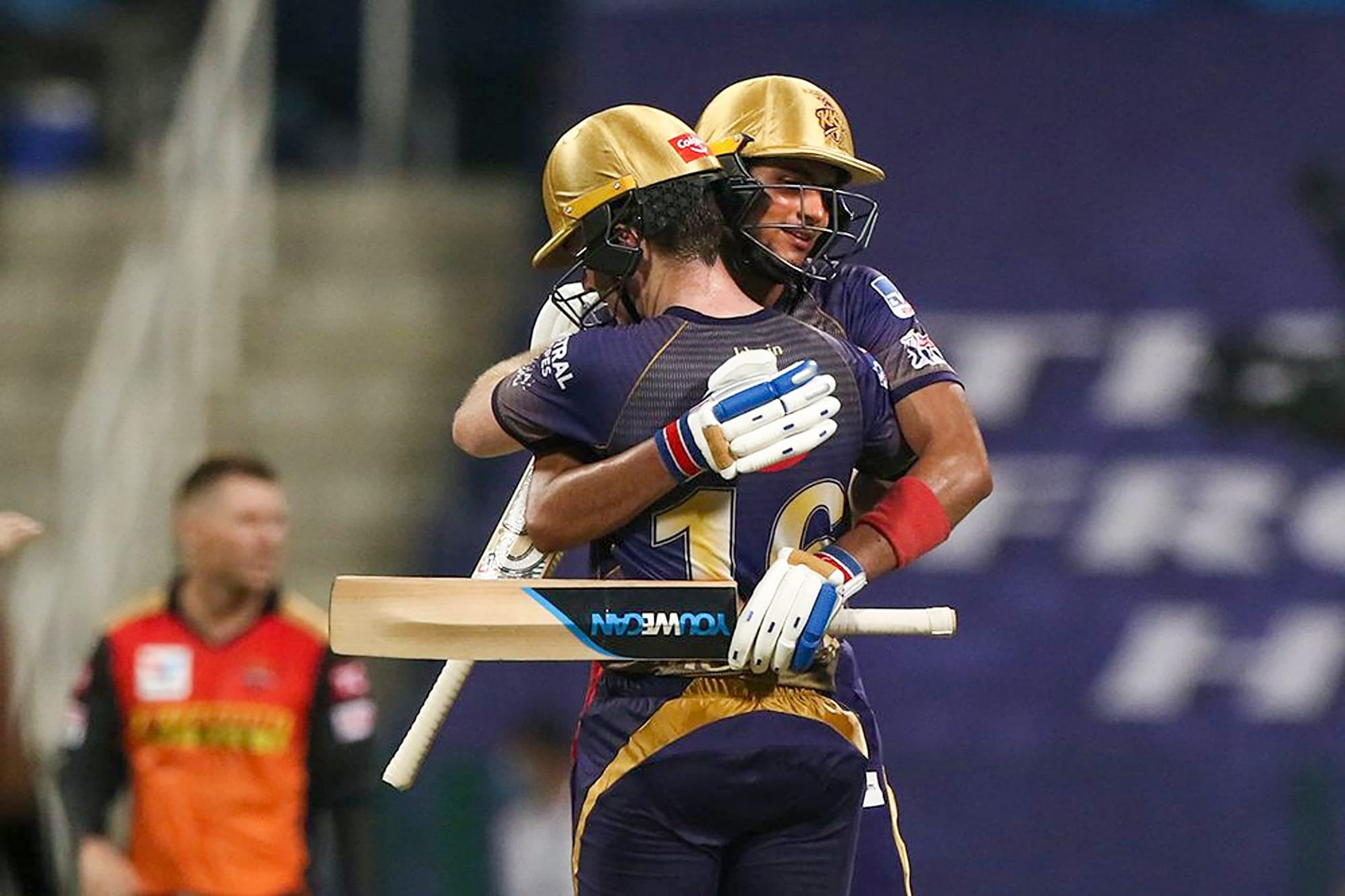 IPL 2020, KKR vs SRH : गेंदबाजों के दम पर KKR को मिली पहली जीत, हैदराबाद को 7 विकेट से हराया, शुभमन चमके