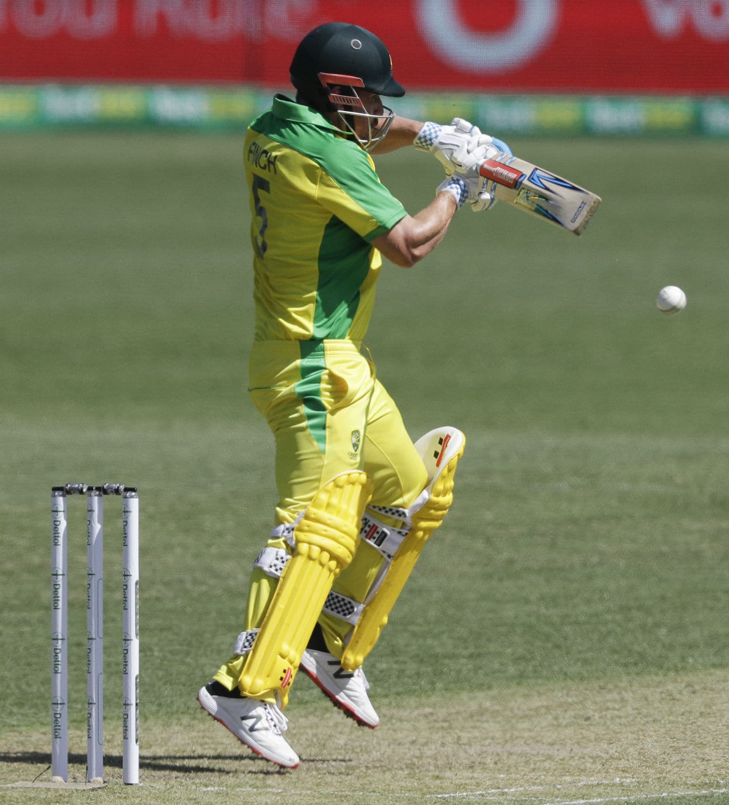 IND vs AUS सबसे तेज 5000 रन बनाने वाले दूसरे ऑस्ट्रेलियाई बल्लेबाज बने एरोन फिंच