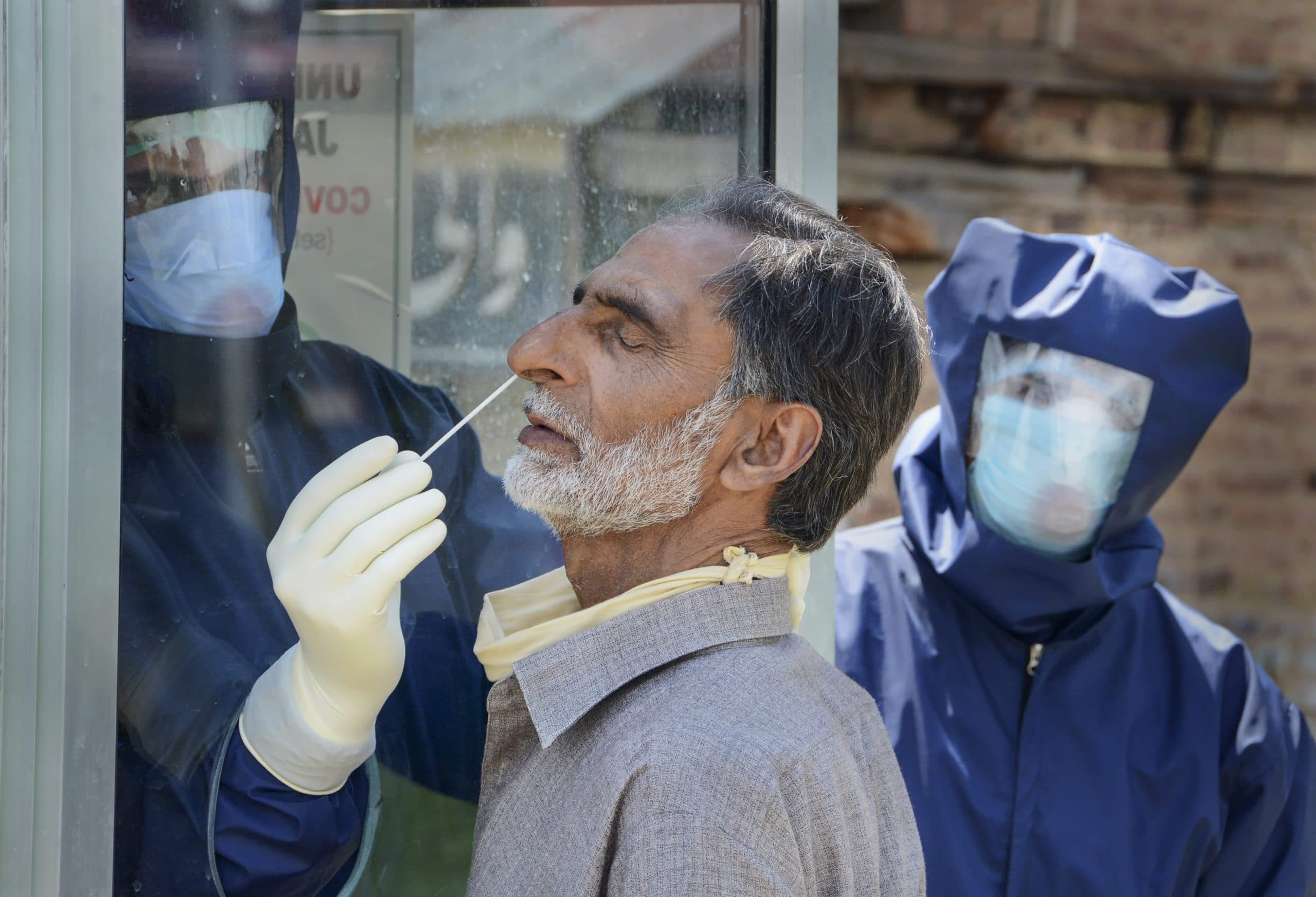 Coronavirus News Updates : दिल्ली में कोरोना के रिकॉर्ड 206 नये मामले, संक्रमितों की संख्या बढ़कर 3314 हुई