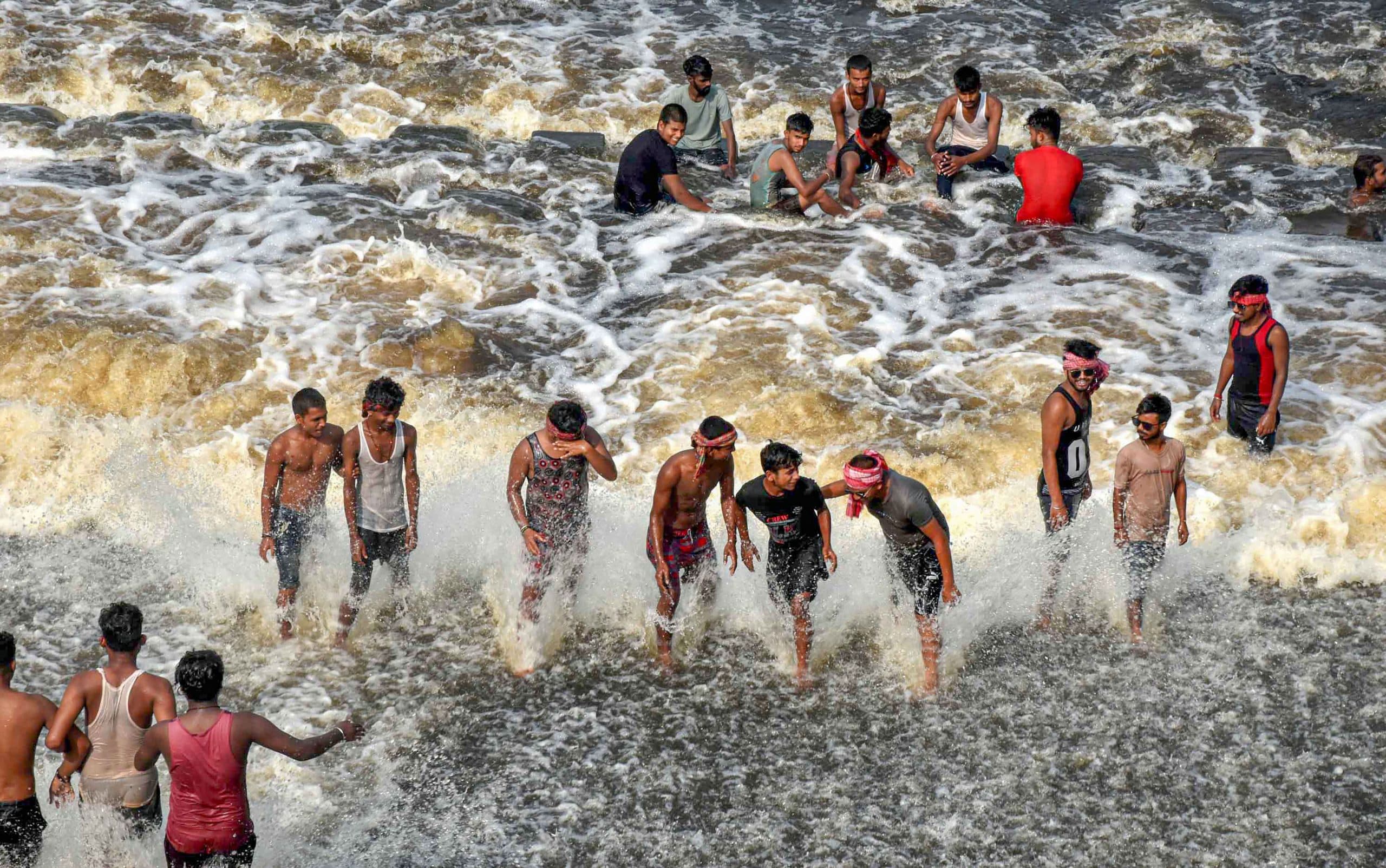 Weather Forecast : राजस्थान में अगले 24 घंटे में कोटा, उदयपुर जिलों में कहीं-कहीं गरज के साथ हल्की बारिश होने की संभावना