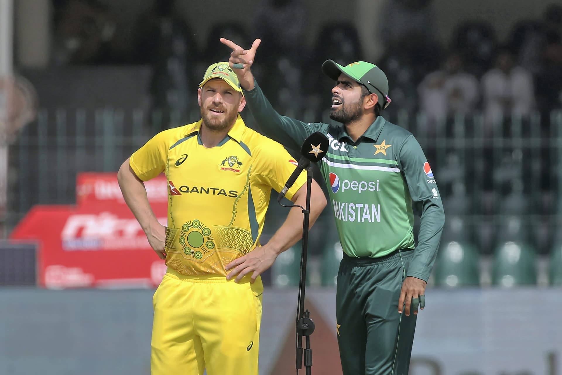 PAK vs AUS: दूसरा वनडे आज, जानें टीमों की संभावित प्लेइंग इलेवन, वेदर अपडेट, पिच रिपोर्ट, हेड टू हेड
