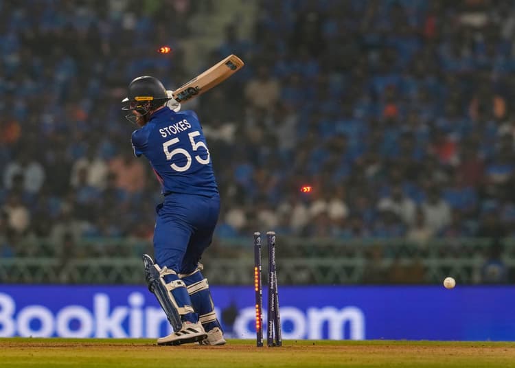 'वंदे मातरम्' से गूंजा लखनऊ का इकाना स्टेडियम, प्रशंसकों ने कुछ इस तरह की भारतीय टीम की हौसला अफजाई