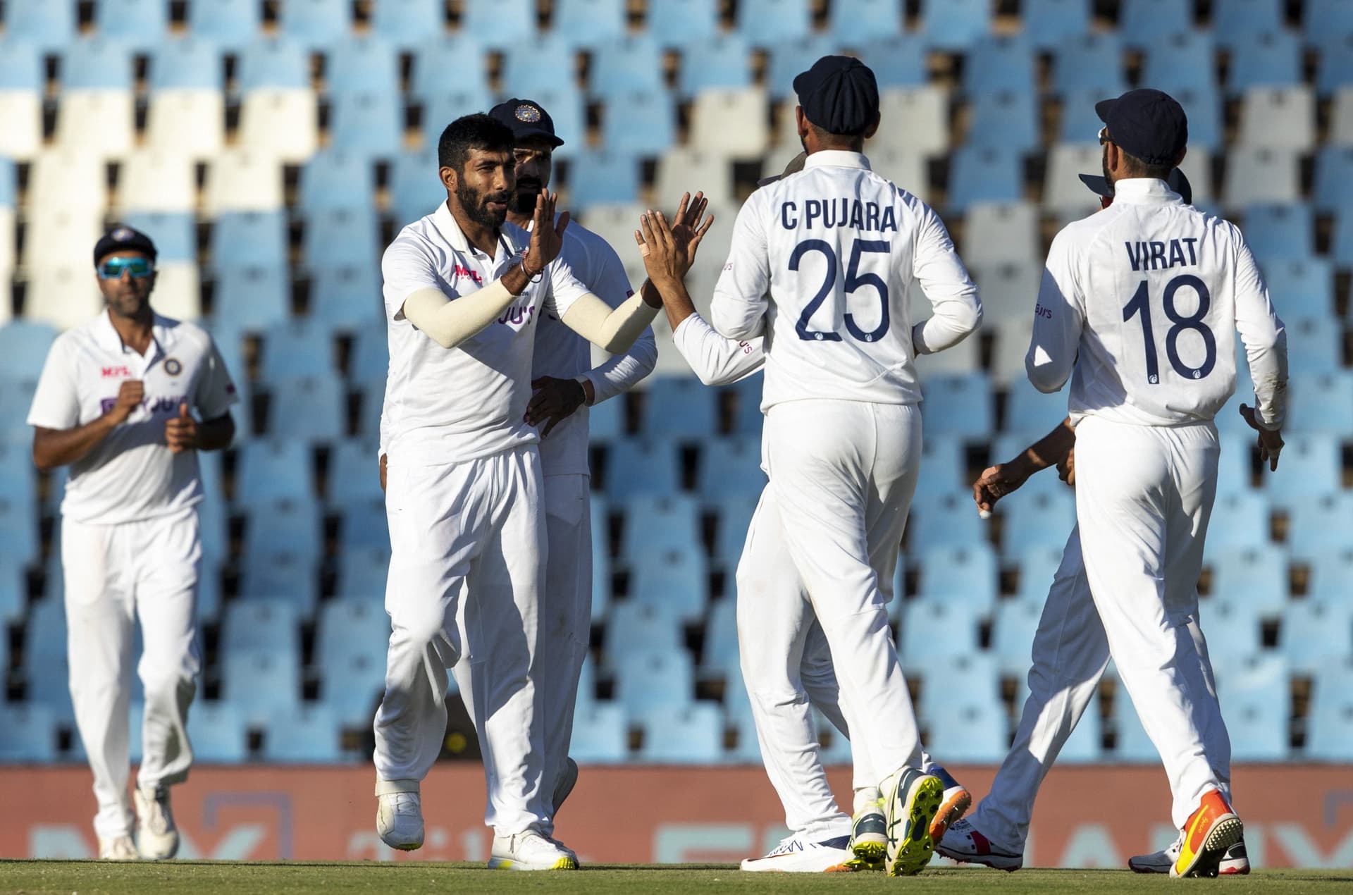 IND vs SA: क्या बारिश में धुल जायेगा पहला टेस्ट, जीत के लिए टीम इंडिया को 6 विकेट की जरूरत