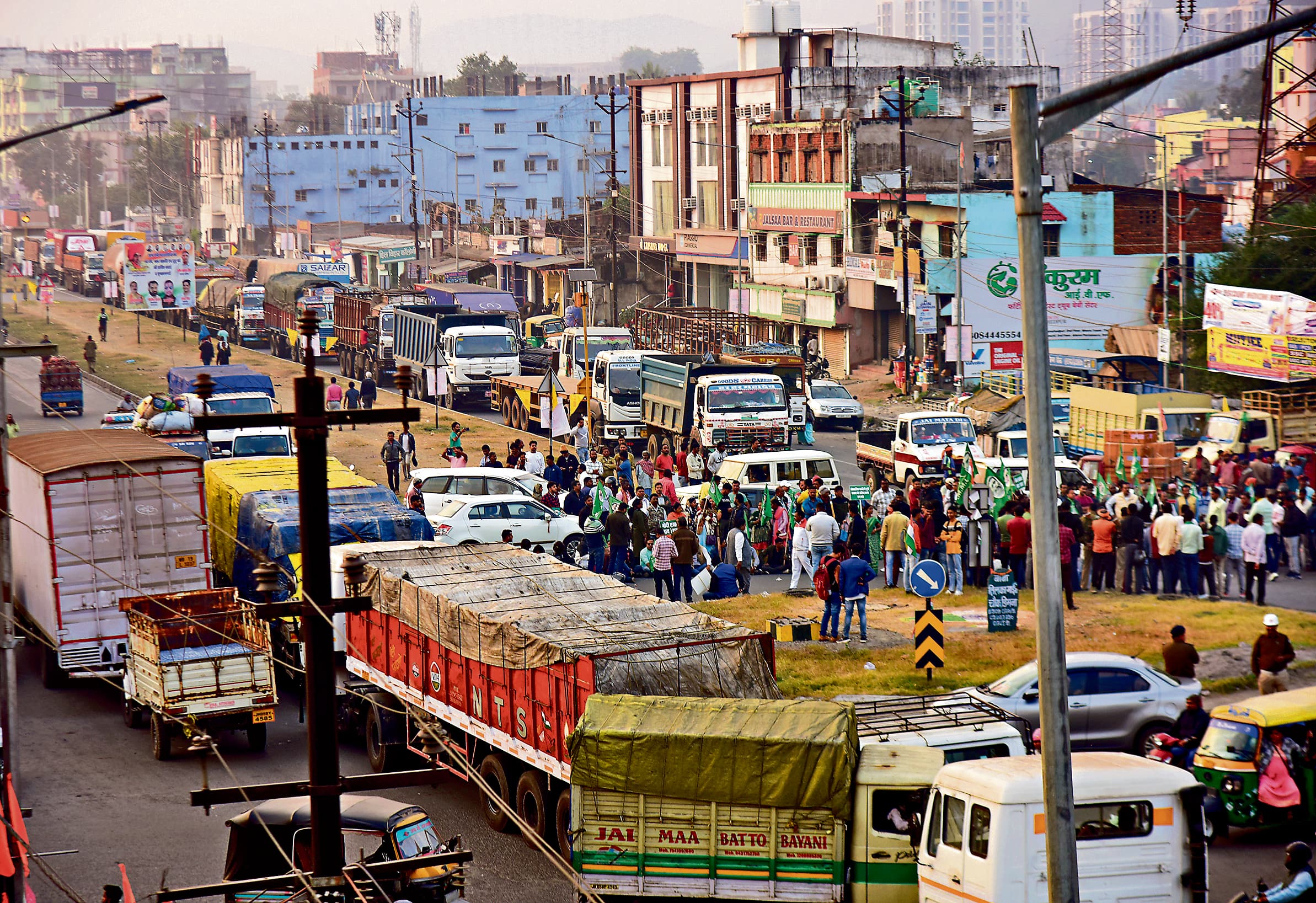 कोल्हान के तीनों जिलों के झामुमो कार्यकर्ता आज करेंगे राजभवन मार्च, इडी की कार्रवाई के बाद अलर्ट