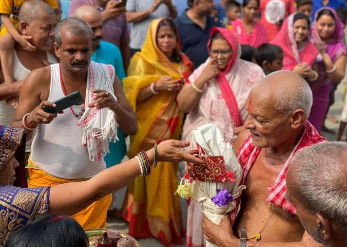 Durga Puja: बिहार के इस देवी मंदिर में मां दुर्गा की ननद 'छटपटो देवी' की होती है पूजा, पढ़ें पौराणिक कथा