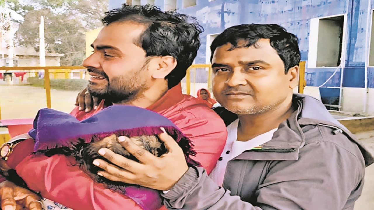 Bihar: दो साल के मासूम के गले में फंसा काजू, पिता के सामने तड़प-तड़प कर तोड़ा दम