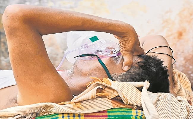 कोरोना से उबरे लोगों में जान जाने का खतरा कम, जानें किन मरीजों को हो रहा अधिक नुकसान