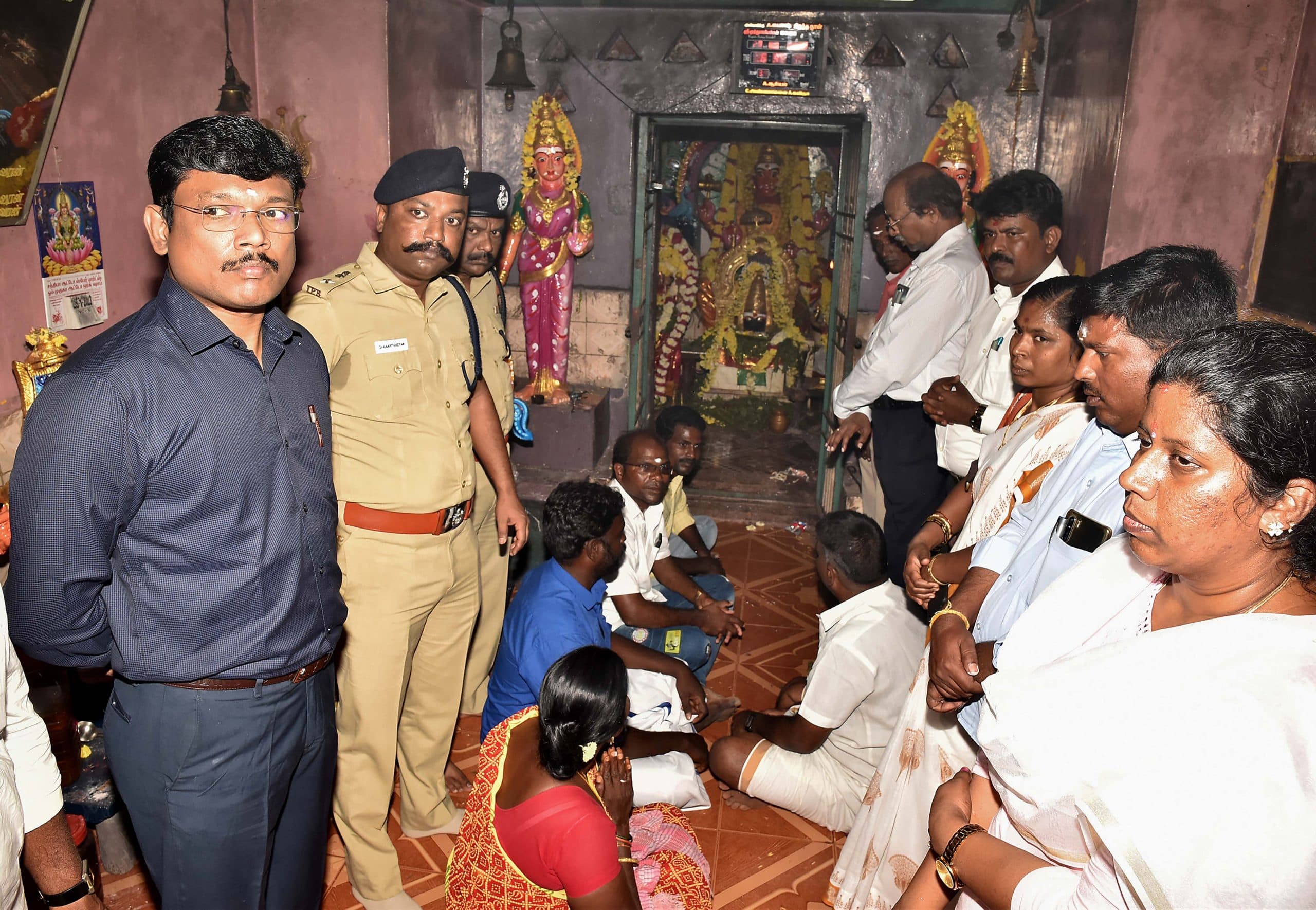 80 साल में पहली बार दलितों ने मंदिर में किया प्रवेश, जानें इस गांव में क्यों हुआ ऐसा