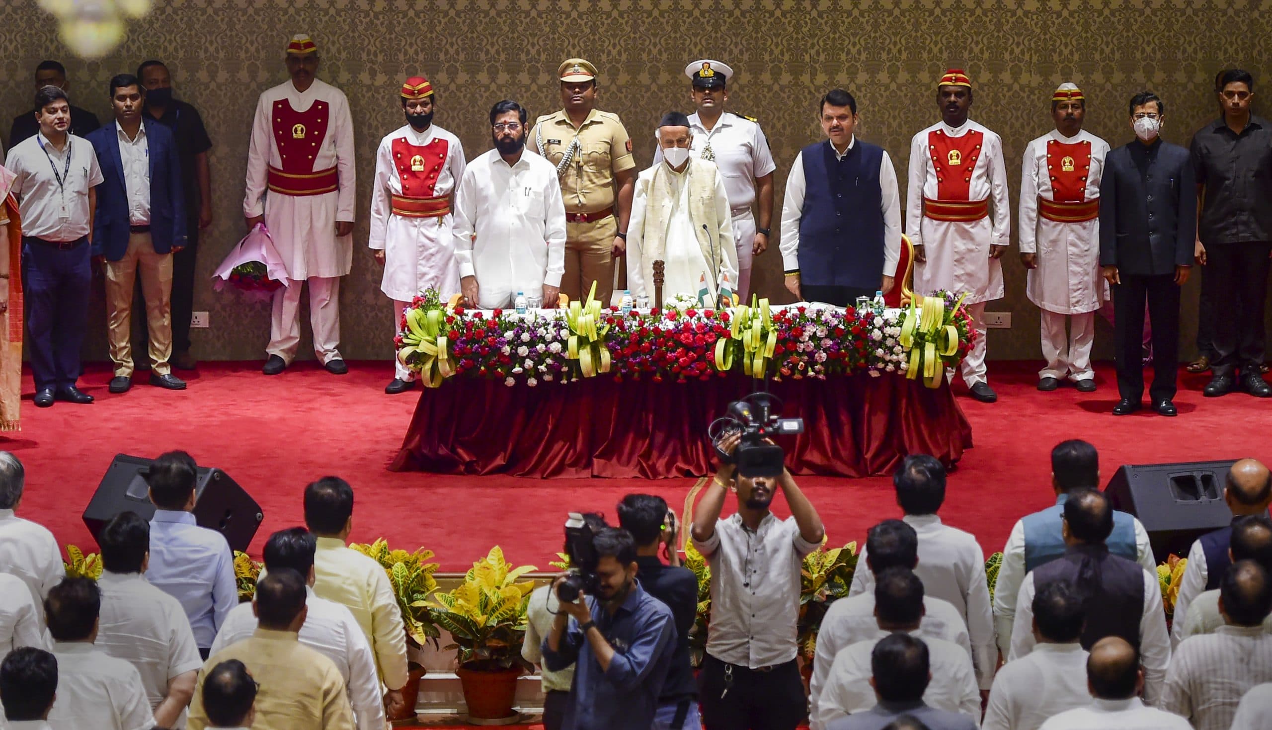 Maharashtra : एकनाथ शिंदे के CM बनने के बाद शिवसेना नेता संजय राउत का आया पहला बयान, जानें क्‍या कहा
