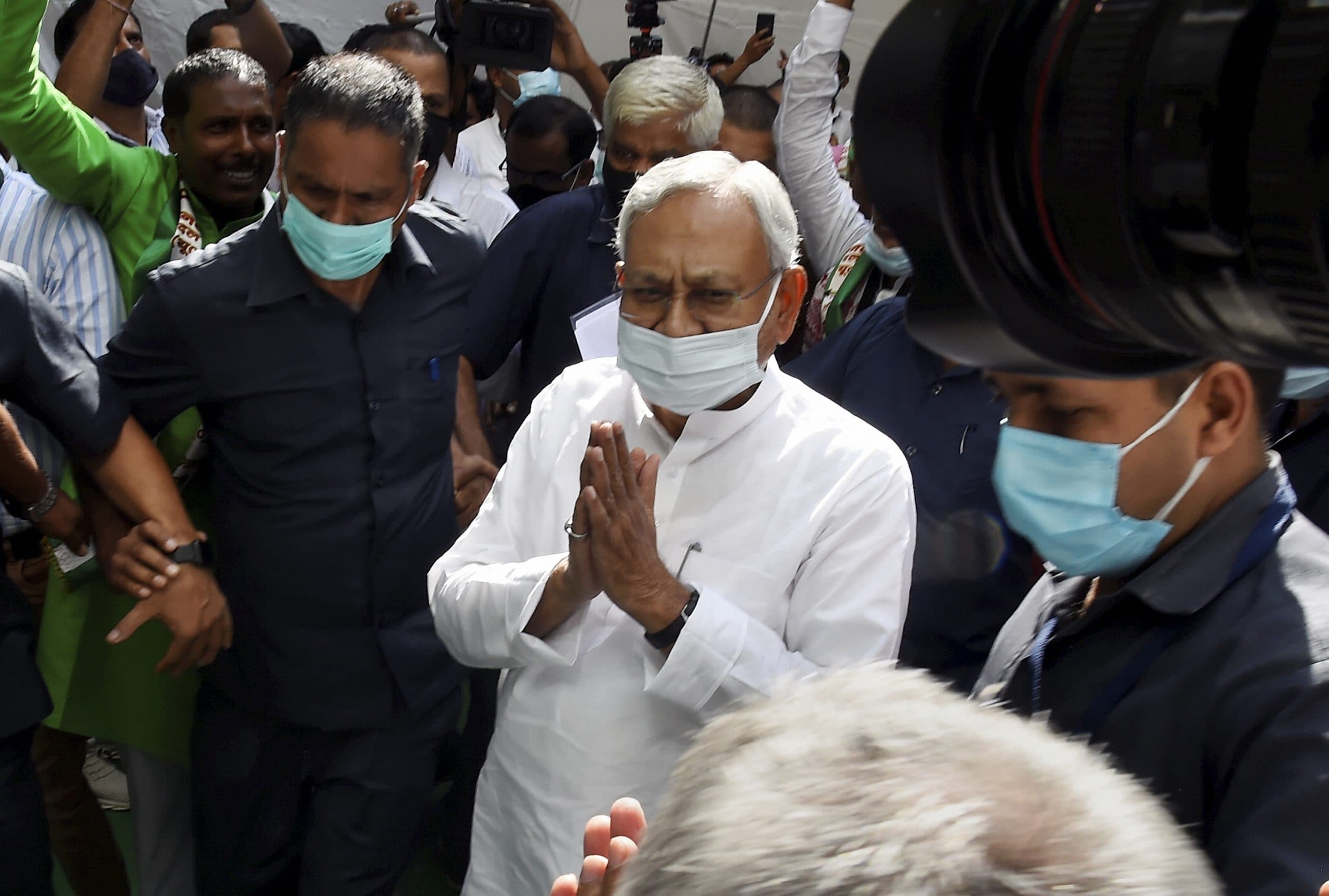 चौटाला से मिले नीतीश, बोले- पार्टी में कोई मतभेद नहीं, सभी की इच्छा से ललन बने अध्यक्ष