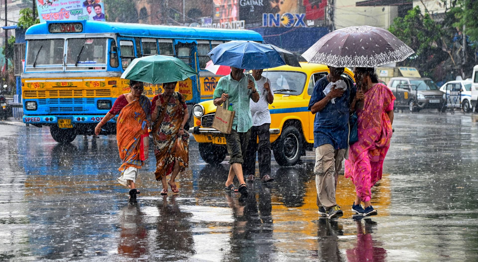 Weather Forecast Today: इन राज्यों में होगी भारी बारिश, जानें कैसा रहेगा वीकेंड का मौसम आपके इलाके में