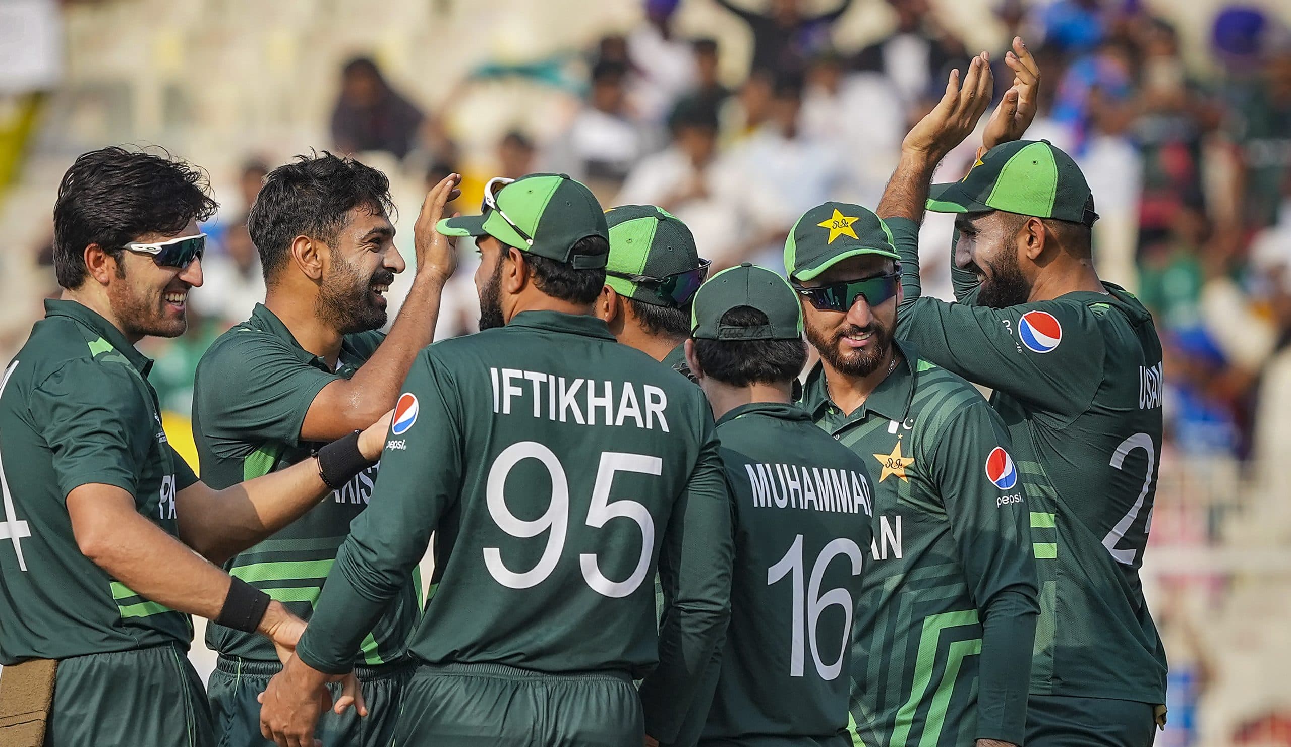 World Cup 2023: लगातार 4 हार के बाद पाकिस्तान ने चखा जीत का स्वाद, बांग्लादेश को 7 विकेट से हराया, Photos
