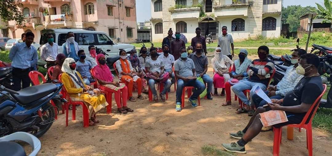 विधायक दशरथ गागराई से मिले होम गार्ड वेलफेयर एसोसिएशन के सदस्य, सुविधा बढ़ाने की मांग