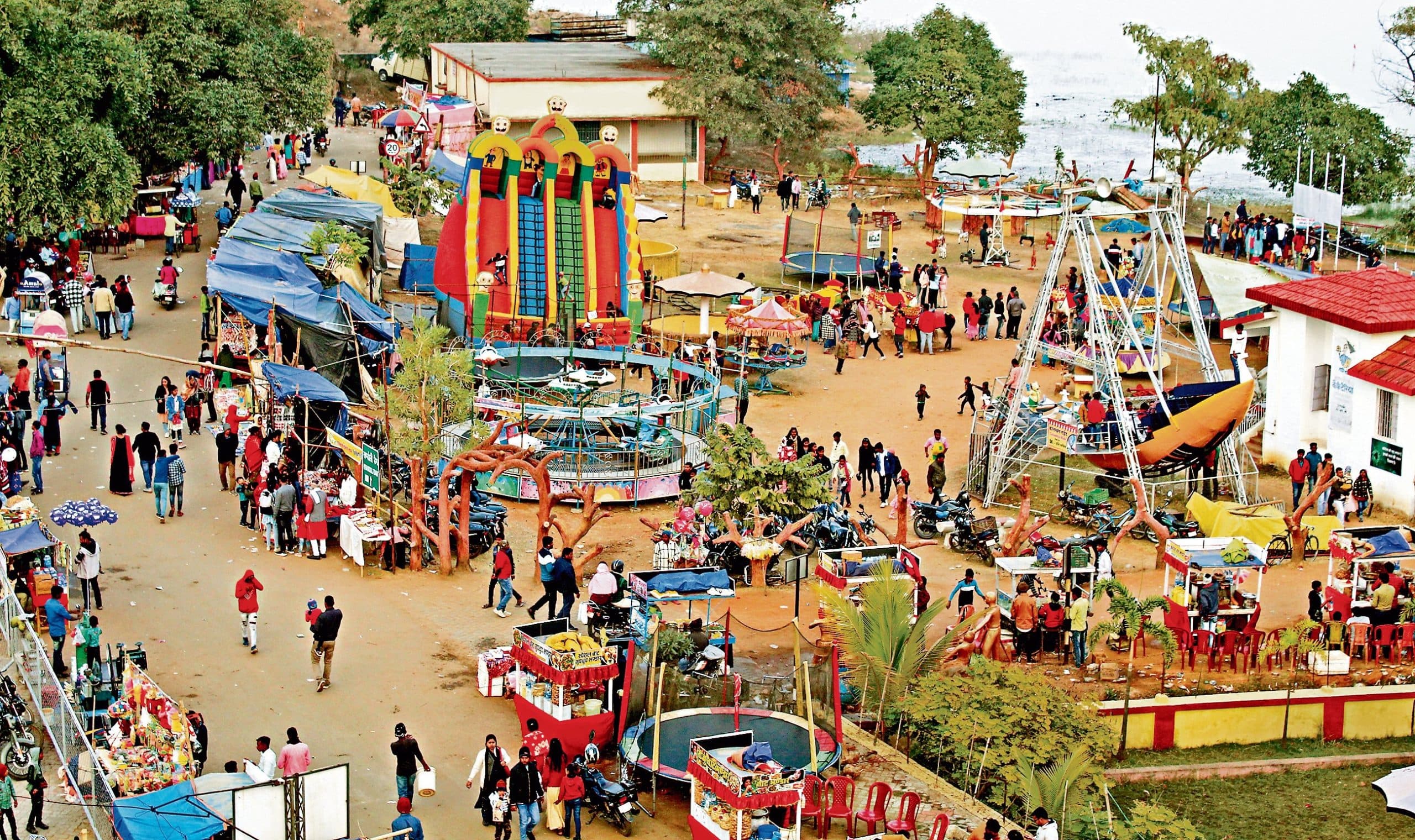 हुड़दंग करने वालों पर नजर, पकड़े जाने पर हो सकती है जेल, नए साल में सुरक्षा की ऐसी है पुलिस की तैयारी