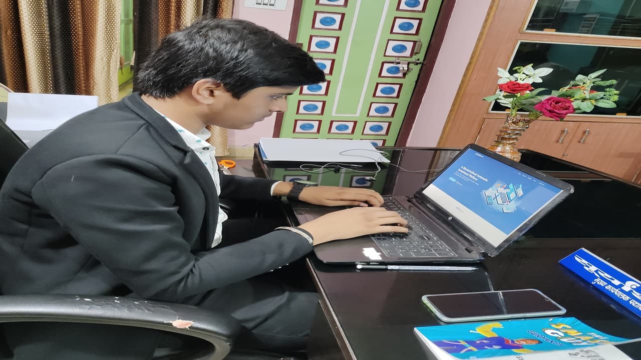 मां के सपनों को सूर्यांश ने दी उड़ान, 13 साल की उम्र में 56 कंपनियों के बने सीइओ