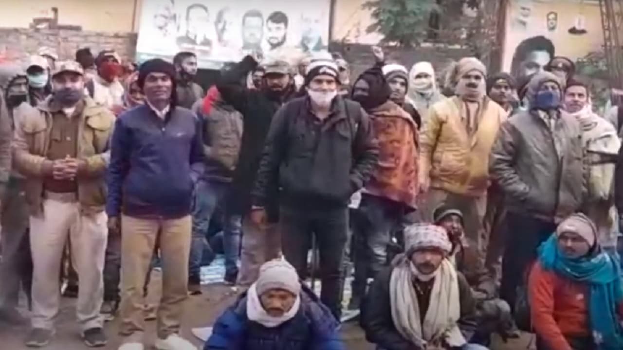 मंत्री सम्राट चौधरी के पटना आवास के बाहर पेट्रोल और माचिस लेकर आत्मदाह करने पहुंचे पुलिस मित्र के कर्मी