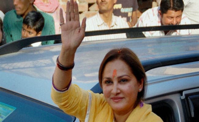 बाजार में ऑफर के साथ मिल रहे फीचर से लैस लैपटॉप, खरीदने से पहले पढ़ लें ये काम की खबर