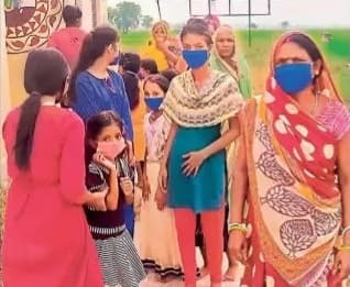 बड़ी संख्या में बैरंग लौटे कोरोना जांच कराने आये लोग, कहा-जांच के नाम पर दिखावा