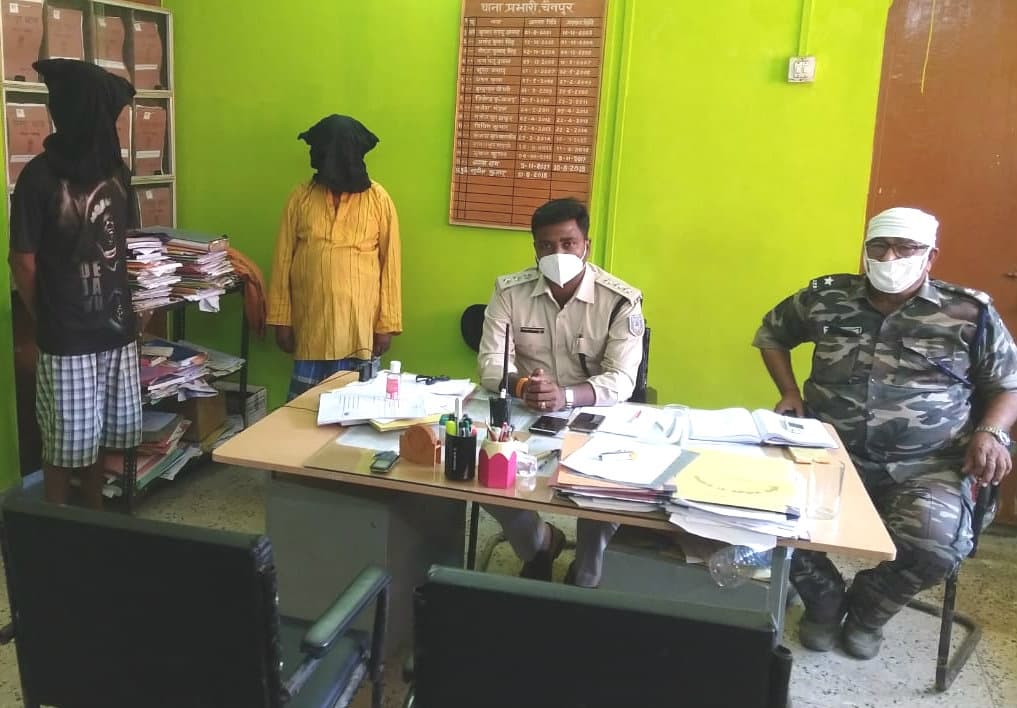 वर्चस्व की लड़ाई में अपने ही सहयोगी को गोली मारने वाले दो गिरफ्तार, चार फरार