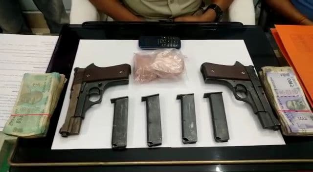 Bengal Chunav 2021: चुनाव में हिंसा फैलाने की साजिश कर रहा था 'कांग्रेस'! हथियार के साथ गिरफ्तार