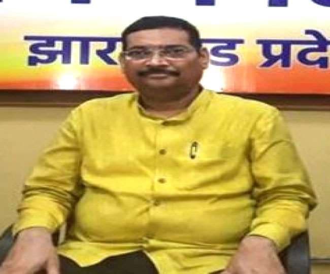 विद्यार्थियों की मदद के लिए आगे आयी भाजपा, झारखंड सरकार को कोसा