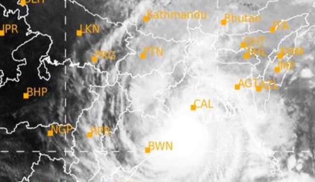 चक्रवाती तूफान अम्फान का असर : बिहार में छाये बादल, चलने लगीं तेज हवाएं, 12 जिलों के कई इलाकों में बारिश के आसार