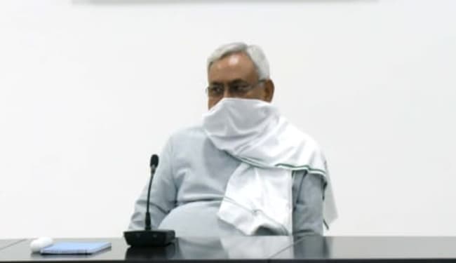 सभी योग्य परिवारों को राशन कार्ड शीघ्र मिले, सुनिश्चित किया जाये : नीतीश कुमार