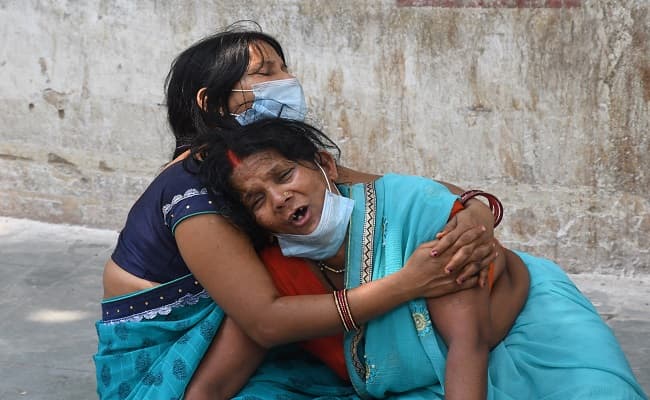 Patna Corona Cases: पटना में नहीं थम रहा कोरोना का कहर, मिले 2498 नये पॉजिटिव मरीज, मौत का सिलसिला जारी