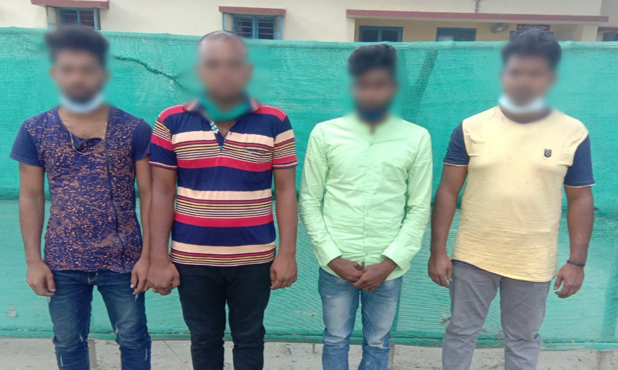 अवैध तरीके से भारत में प्रवेश करने की कोशिश करते 4 बांग्लादेशी गिरफ्तार, बीएसएफ की पूछताछ में सामने आये चौंकाने वाले तथ्य