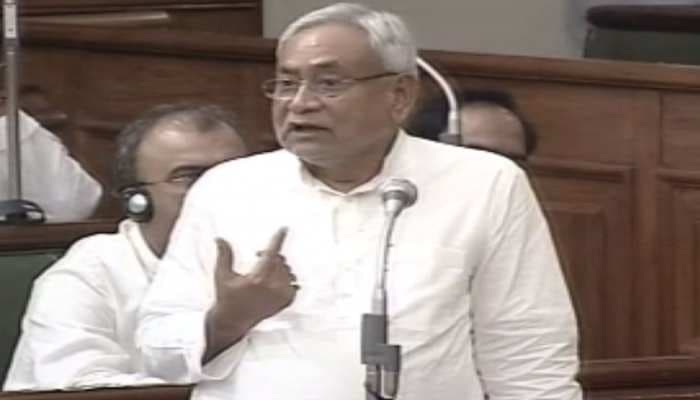 प्राइवेट मेडिकल कॉलेजों में फीस कम करना चाहते हैं नीतीश कुमार, विधानसभा में उठा मामला तो कही ये बात