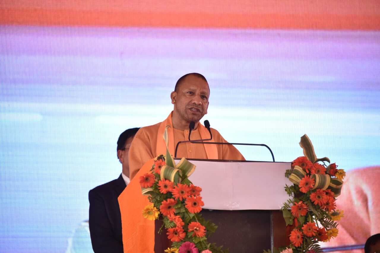 Ghosi by poll : याद कीजिए मऊ दंगा, सपा की सरकार थी और यादव तो कहीं दलित मारे जा रहे थे : सीएम योगी