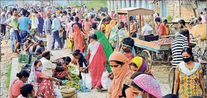 टूट रहा बाढ़ पीड़ितों का सब्र, राहत नहीं मिलने से फूटने लगा आक्रोश