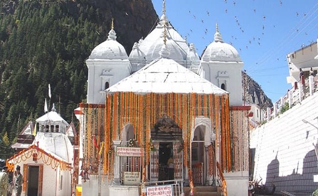 PHOTOS: बिहार के भागलपुर में काली प्रतिमा विसर्जन की अद्भुत तस्वीरें, सबसे बड़ी शोभायात्रा देखें..