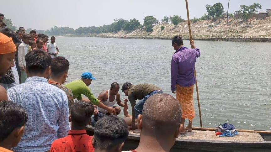 समस्तीपुर में नहाने के दौरान बूढ़ी गंडक नदी में डूबने से दो युवकों की मौत