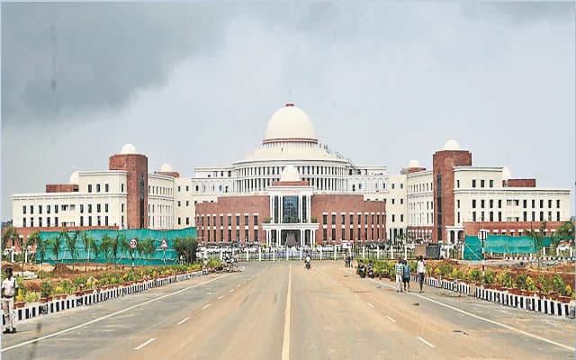 सदन की कार्यवाही ठप : भाजपा विधायकों को स्पीकर ने दी चेतावनी