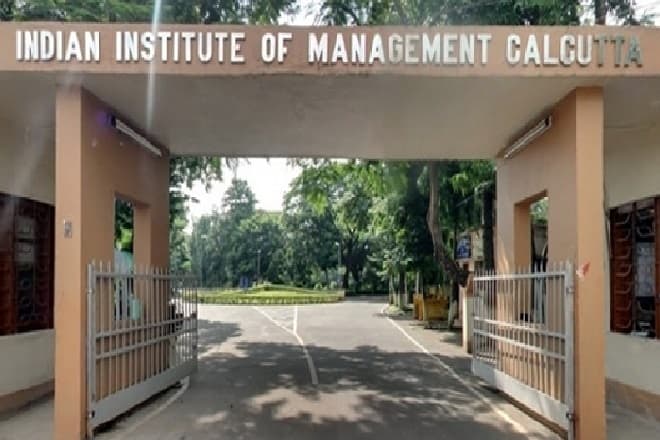 UP: रामचरितमानस पर टिप्पणी को मायावती ने बताया- दुःखद और दुर्भाग्यपूर्ण, सपा और BJP पर लगाया मिलीभगत का आरोप