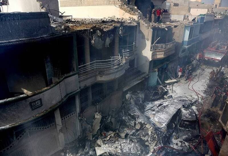 मिस्टर इंडिया के रिमेक पर जारी है बवाल, जावेद अख्तर और शेखर कपूर हुए आमने - सामने