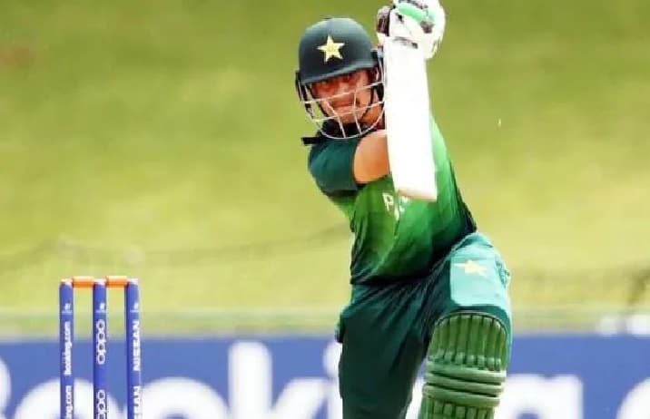 नक्सलियों को कारतूस मुहैया कराने के मामले में पुलिस अधिकारी और कर्मचारी बर्खास्त