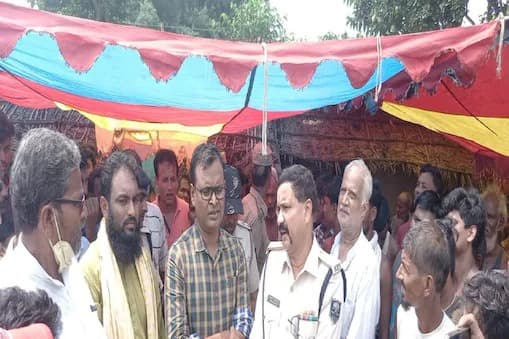 बिहार: सनकी दामाद ने अररिया में ससुरालवालों को जिंदा जलाया, सास और साले की मौत, ससुर व साली गंभीर